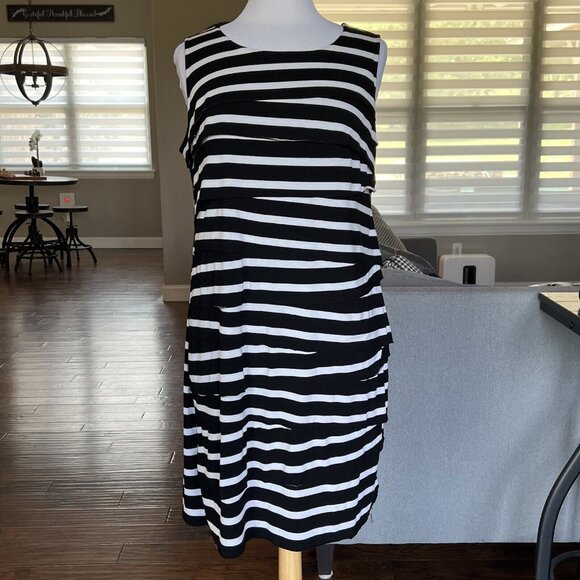 Alfani Dresses & Skirts - Alfani Sleeveless Knit Dress Plus Size 1X Black White Layered Bandage Stretch